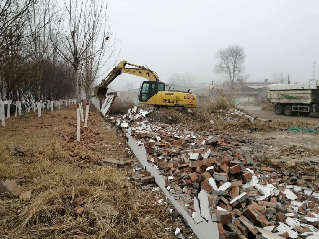 棚改小区建成9年成危楼