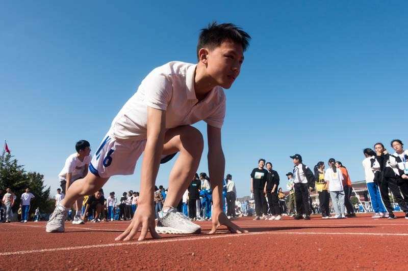 余华英称太年轻要生活不得已犯罪